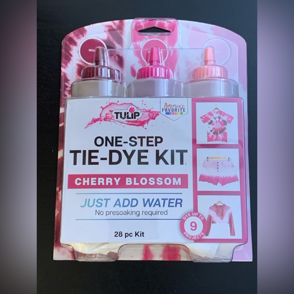 Tulip One-Step Tie-Dye 3 Color Kit & Colorations® Blank Canvas Aprons - Set of 9